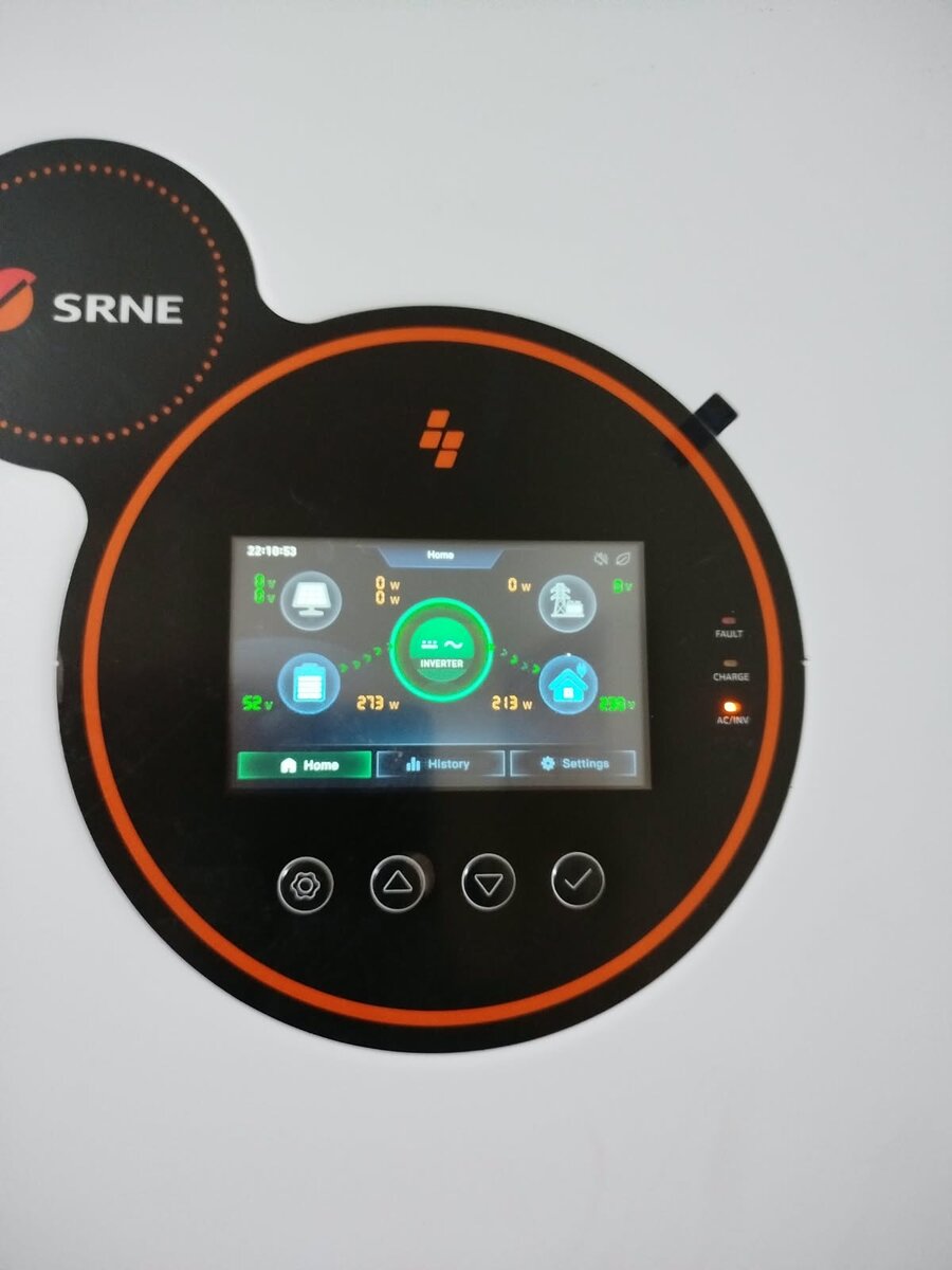 SRNE inverter display screen showing system status